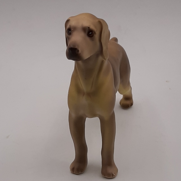 Vintage Matte Sandy Brown Lab Dog Stoic Figure Japan Porcelain - Picture 2 of 9